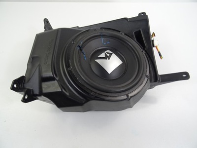 Outlander iii сабвуфер труба динамік bas 8720a141 фото №1