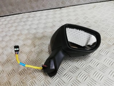 Renault captur lift зеркало правое 9 pin фото №1