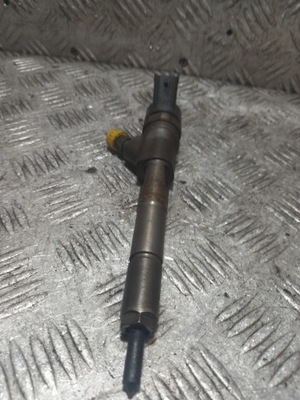 Інжектор форсунка toyota auris 2367033040 фото №1