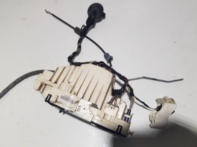 Mercedes w221 замок двері лівий задня доводчик фото №1