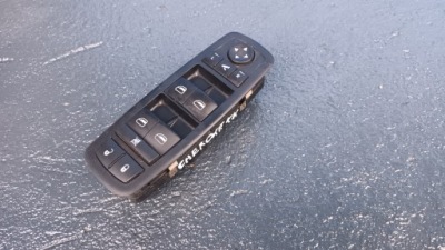 Jeep cherokee kk 07-13 перемикач вікон фото №1