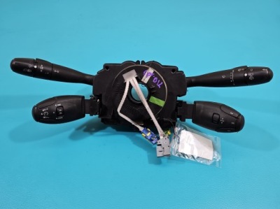 Перемикач комбінований peugeot 307 96605601xt фото №1