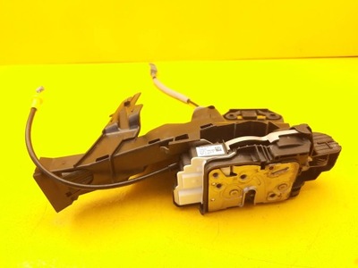 Volvo s90 v90 замок двері перед правий 31484050 фото №1