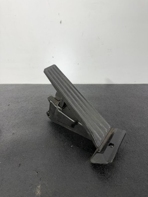 Потенциометр газа bmw 6853176 фото №1