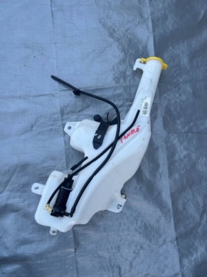 Alfa romeo tonale бак омывателя фото №1