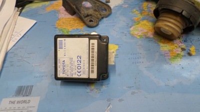 Блок керування модуль замка центрального toyota yaris i фото №1