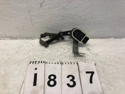 Polestar 2 2020 датчик выравнивание фото №1