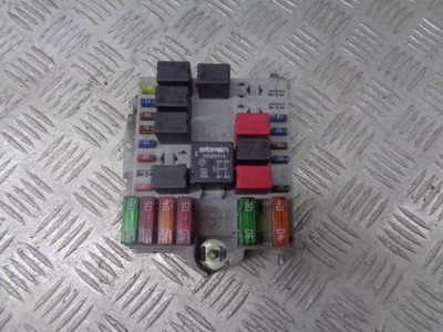 Коробка предохранителей alfa romeo 147 51742419 фото №1