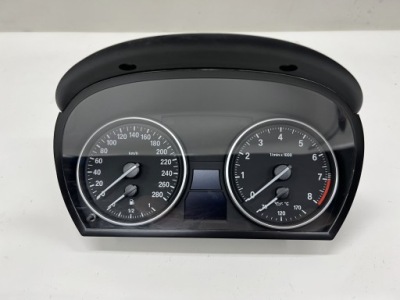 Bmw 3 e92 счетчик 53211658 фото №1