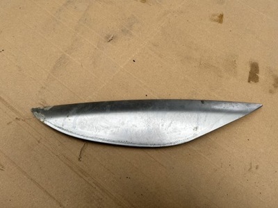 Молдинг декоративна заглушка тунель середнього mercedes r klasa w251 a2516801717 фото №1