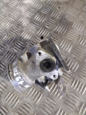 Egr vw audi seat skoda 038129637a фото №1