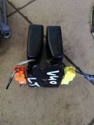 Volvo v40 ii 2012 - 2019 rok замок поперечина задняя двойной 31377483 фото №1