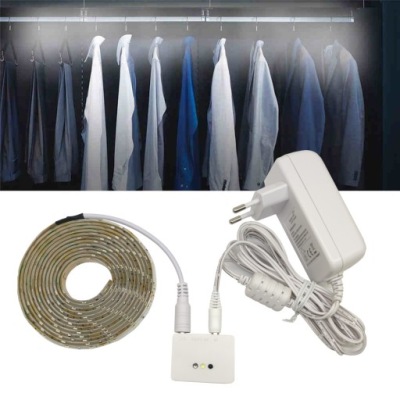 OŚWIETLENIE Szafy Garderoby Witryny Taśma LED 4,5m BIAŁY CIEPŁY