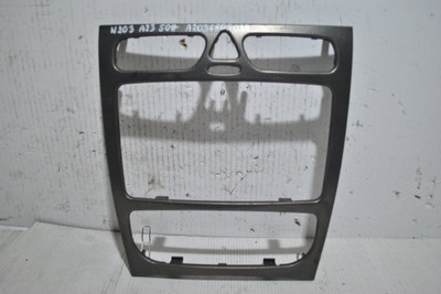 Рамка середня mercedes w203 c klasa a2036809039 фото №1