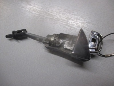 Audi a7 вкладка замка ключ передний левый фото №1