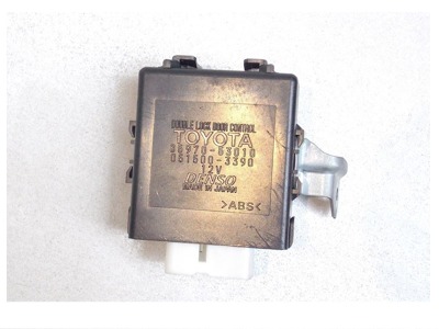 Lexus is 200 1999r - модуль блок керування 85970-53010 фото №1