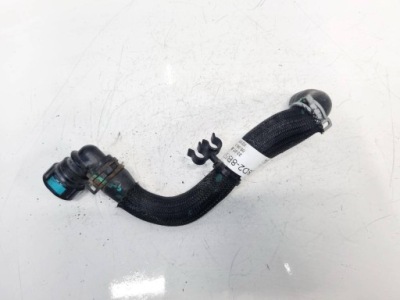 Land-rover evoque пабтрубок  водяной 2020 1.5l l8d28b573ab l8d2-8b573-ab фото №1