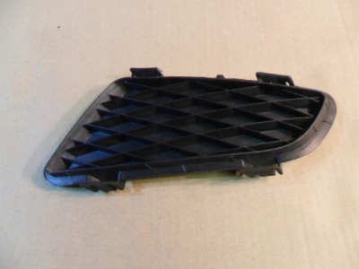 Mazda 6 2002-2005 левая решётка бампера заглушка фото №1