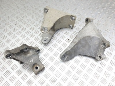 Nissan leaf 1 i ze0 zeo 2010-2017 em61 левая кронштейн кронштейн кронштейн двигателя фото №1