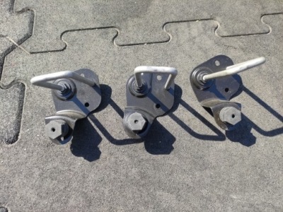 Засувка замок зачіп капот bmw f45 f46 7387165 фото №1