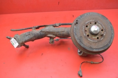 Поворотный кулак ступица правая задняя opel combo d 1.3 cdti 90 km 11-20 фото №1