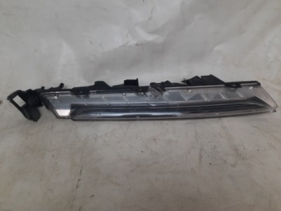 Porsche cayenne 17- поворотник поворотник правий фото №1