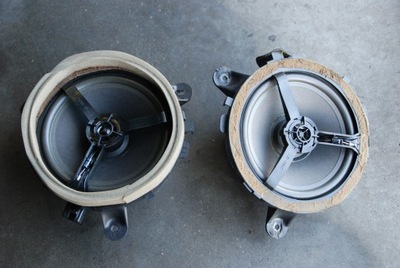 Динамік динаміки задня volvo xc 90 30797138 фото №1