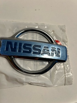 EMBLEMA NISSAN CON PRIMERA 848909F500  