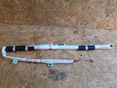 Hyundai kona шторка безпеки права 80420-j9500 фото №1