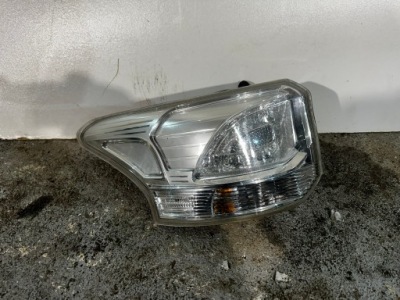 Фара левый задний  левая задняя outlander 3 led 8330b103 фото №1