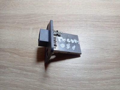 Hyundai tucson - резистор вентилятор фото №1