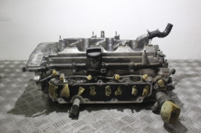 Головка двигуна toyota avensis ii t25 2.2d4d фото №1