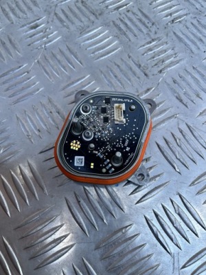 Преобразователь модуль лампы led левая vw taigo 21- фото №1