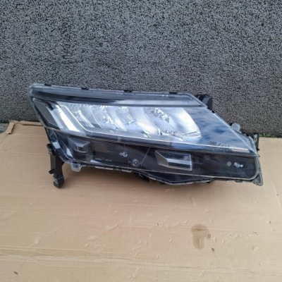 Mitsubishi asx 2 2 20- фара фара правий full led 8301d482 cała оригінал . фото №1