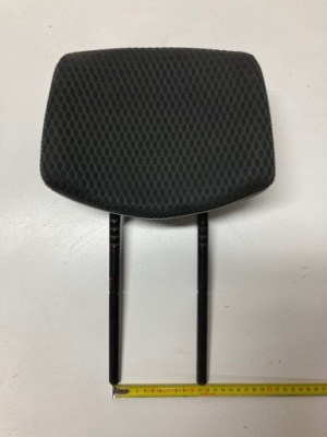 Подголовник перед renault clio iii lift 09-12r. фото №1