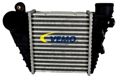 VEMO INTERCOOLER AUŠINTUVAS ORO ĮSIURBIMO AUDI A3 SEAT LEON 