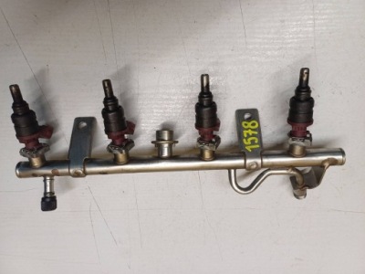 Mercedes slk r171 w171 1.8 молдинг упорскування інжектор фото №1