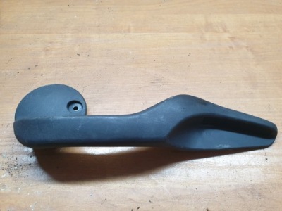 Ручка регулировки сиденье toyota auris правая фото №1