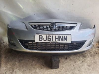 Opel astra j astra iv 09-12 бампер фото №1