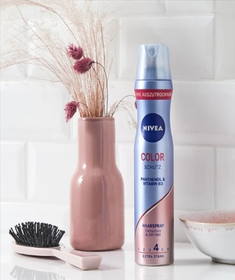 NIVEA Color Care & Protect 4 Pianka do włosów farbowanych Lakier 150ml