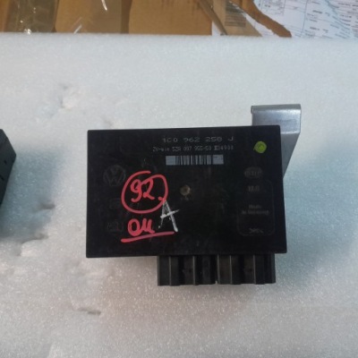 Модуль комфорта bora leon octavia golf iv 1c0962258j фото №1