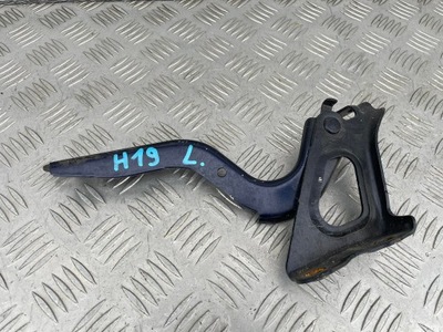 Toyota rav4 v петля левый перед фото №1