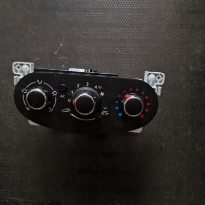 PANEL KLIMATYZACJI DACIA LODGY