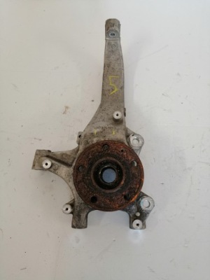 Volvo xc90 ii поворотний кулак права перед 32298140 фото №1