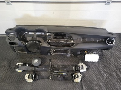 Подушка безпеки alfa romeo stelvio панель приладів приладова панель подушки безпеки ремені комплект оригінал фото №1