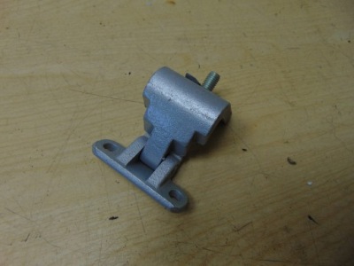 Петля кришки задня багажника vw golf v новий фото №1