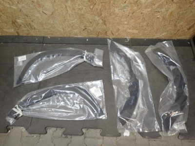 Бампер молдинг накладка dacia duster lift 18- фото №1