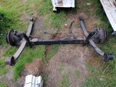 Ford transit mk8 балка задня ресори комплект 2014-. фото №1