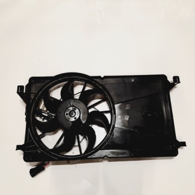Ford c-max mk1 1.8 16v вентилятор радиатора 3m5h-8c607-rj 1137328558 фото №1