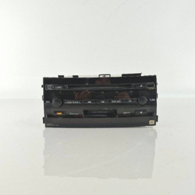 Радіо з програвач cd toyota prius liftback 2005 8612047120 фото №1